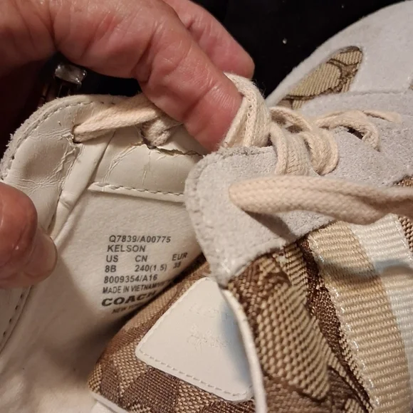 Coach Kelson Sneakers - Picture 8 of 8